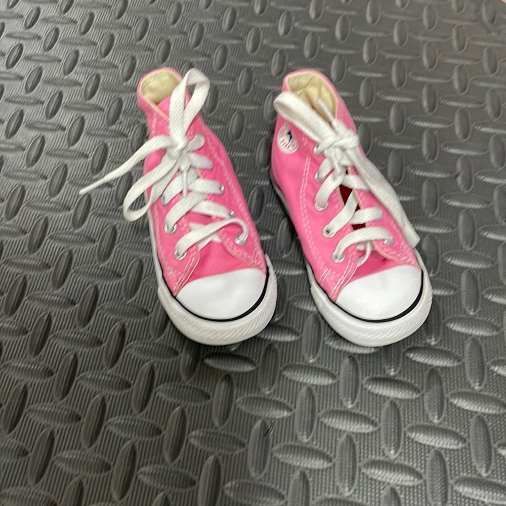 Pink Girls high top Converse